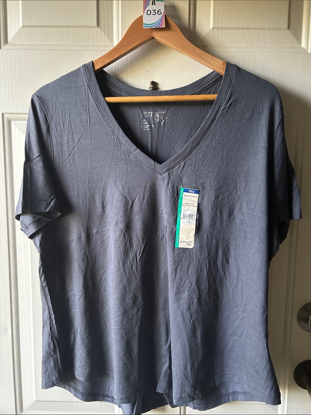 Terra & Sky V-Neck Tee - Charcoal Gray